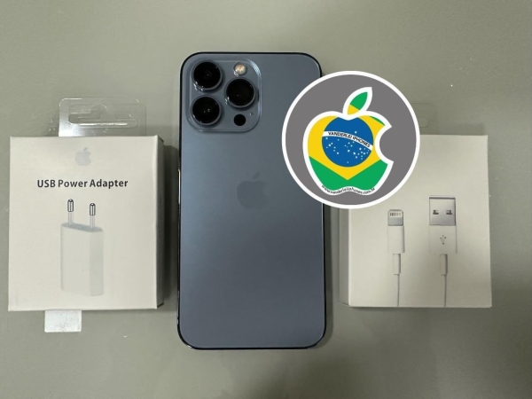 iPhone 13 Pro 128GB - Azul - Seminovo - Bater.: 100% (Nova)- R$ 3.200,00.  Aceito só iPhone na troca - Aceito Cartão até 18x + juros. Vai com Cabo e Fonte juntos. Tubarão - SC. Atenção: Compra feita pelo site, acrescenta 5%, à mais encima do valor!!!