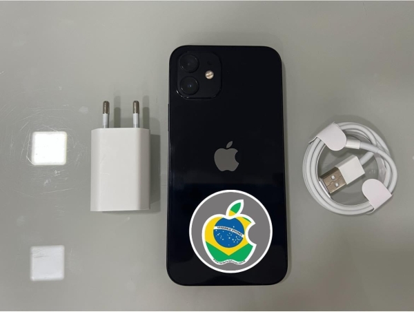 iPhone 12 64GB - Preto - Bater.: 84% - Seminovo - R$ 1.600,00. Aceito só iPhone na troca - Aceito Cartão até 18x + juros. Vai com Cabo e Fonte juntos. Tubarão - SC. Atenção: Compra feita pelo site, acrescenta 5%, à mais encima do valor!!!