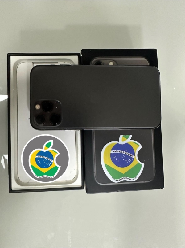 iPhone 13 Pro Max 128GB - Grafite - Bater.: 89% - Seminovo - R$ 3.500,00. Aceito só iPhone na troca - Aceito Cartão até 18x + juros. Vai com Cabo e Fonte juntos. Tubarão - SC. Atenção: Compra feita pelo site, acrescenta 5%, à mais encima do valor!!!
