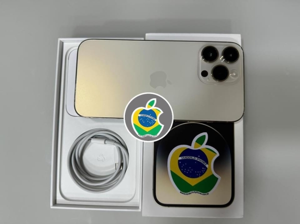 iPhone 14 Pro Max 256GB - Dourado - Seminovo - Bater.: 100% (Nova)- R$ 4.800,00.  Aceito só iPhone na troca - Aceito Cartão até 18x + juros. Vai com Cabo e Fonte juntos. Tubarão - SC. Atenção: Compra feita pelo site, acrescenta 5%, à mais encima do valor!!!