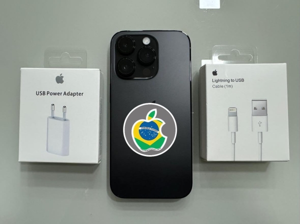 iPhone 14 Pro Max 128GB - Preto - Bater.: 100% (Nova) - R$ 4.600,00.  Aceito só iPhone na troca - Aceito Cartão até 18x + juros. Vai com Cabo e Fonte juntos. Tubarão - SC. Atenção: Compra feita pelo site, acrescenta 5%, à mais encima do valor!!!