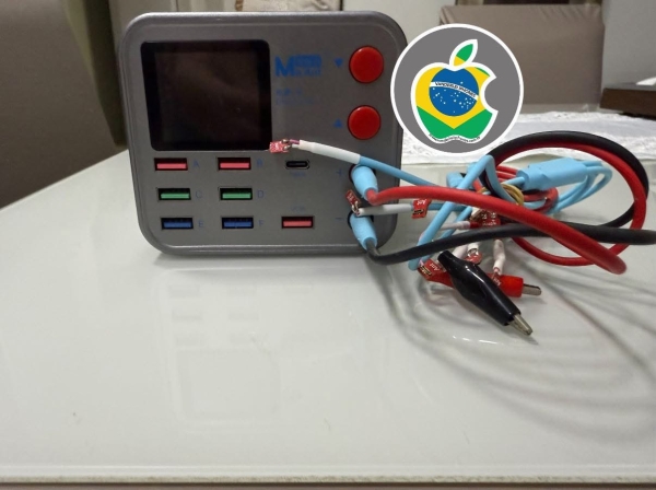 Carregador de Bancada rápido - sem fio para celular - Multi-Function, Desktop Hub, Tipo C, USB, Tipo C, PD, QC3.0 - 8 portas - Novo - R$ 100,00. Aceito Cartão até 18x + juros. Tubarão - SC. Atenção: Compra feita pelo site, acrescenta 5%, à mais encima do valor!!!