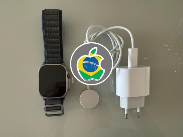 Apple Watch Ultra 1 - Natural - 49mm + TOP - Pulseira Preta - Seminovo -  Bat.: 98% - R$ 3.700,00.  Aceito só iPhone na troca - Vai com Cabo e Fonte junto.  Aceito Cartão até 18x + juros. Tubarão - SC. Atenção: Compra feita pelo site, acrescenta 5%, à mais encima do valor!!!