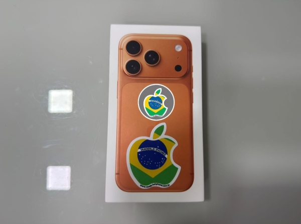 iPhone 17 Pro Max 256GB - Todas as Cores - Novo - Caixa Lacrada! - R$ 10.000,00. Aceito só iPhone na troca - Aceito Cartão até 18x + juros. Tubarão - SC. Atenção: Compra feita pelo site, acrescenta 5%, à mais encima do valor!!! - Imagem 2