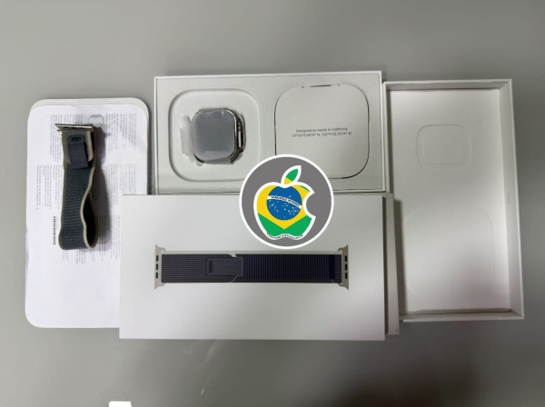Apple Watch Ultra 2 - Natural - 49mm + TOP - Pulseira Cinza - Seminovo -  Bat.: 93% - R$ 4.200,00.  Aceito só iPhone na troca - Vai com Cabo e Fonte junto.  Aceito Cartão até 18x + juros. Tubarão - SC. Atenção: Compra feita pelo site, acrescenta 5%, à mais encima do valor!!!